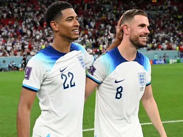 Jordan Henderson dan Jude Bellingham