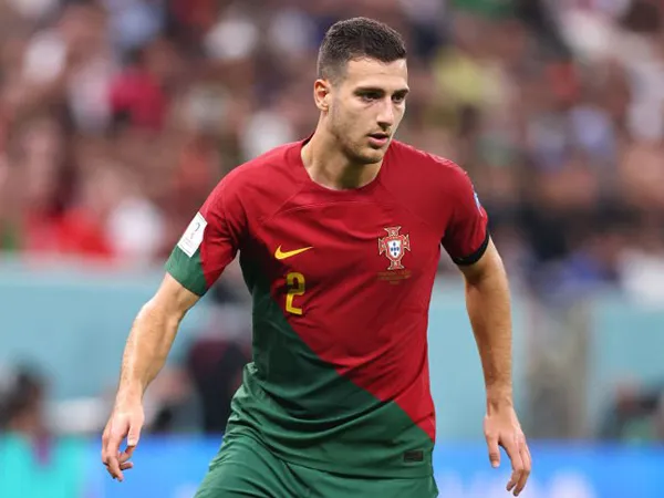 Bek kanan Manchester United, Diogo Dalot.