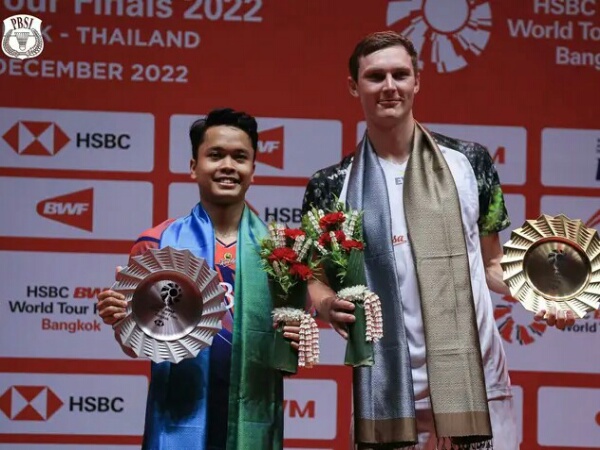 Kalahkan Ginting, Viktor Axelsen Perhankan Gelar BWF World Tour Finals 2022