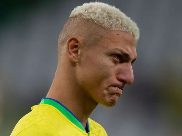 Brasil Tersingkir dari Piala Dunia, Carragher Kirim Pesan ke Richarlison