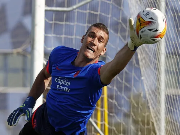 Kiper Atletico Madrid