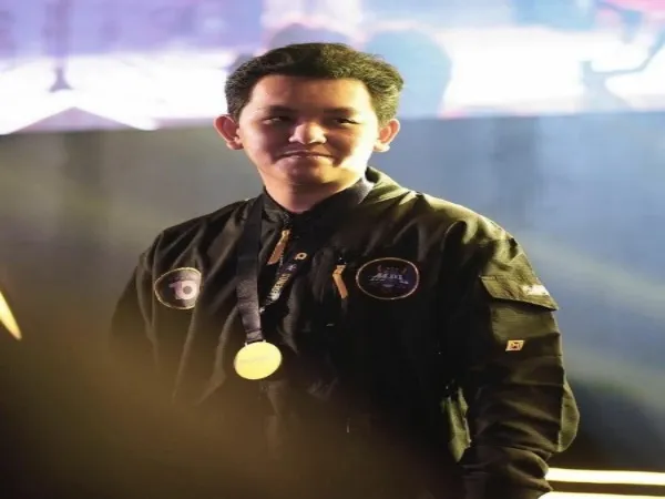 Ambisi Pribadi Besar KarlTzy di M4 World Championship