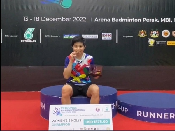 Yulia Yosephine Juara Malaysia International Challenge 2022