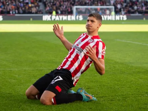 Janelt Ungkap Emosinya yang Campur Aduk Saat Brentford Ditahan Imbang Spurs