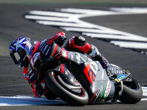 Maverick Vinales salut dengan kerja keras dari Aprilia.