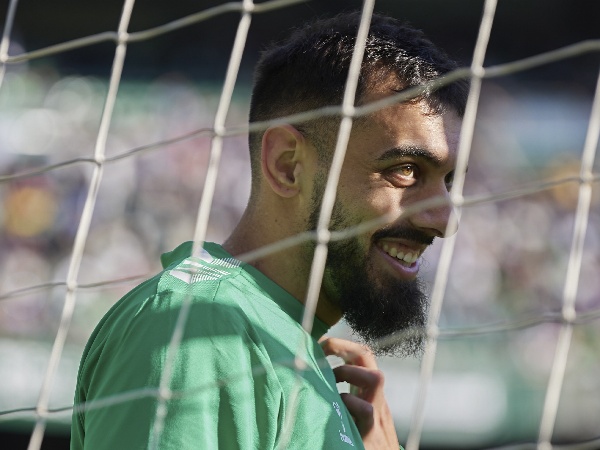 Borja Iglesias Enggan Komentari Lebih Jauh Minat Atletico Madrid