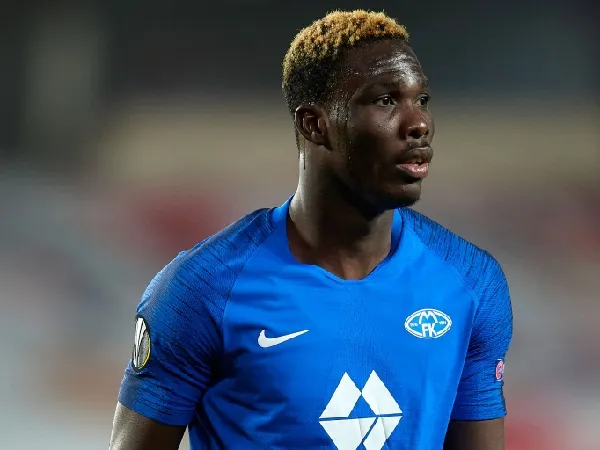 David Datro Fofana tiba sebagai rekrutan pertama Graham Potter di Chelsea