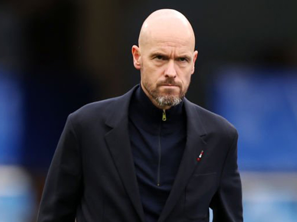 Erik ten Hag Berduka Atas Meninggalnya Pele: Dia yang Terbaik!