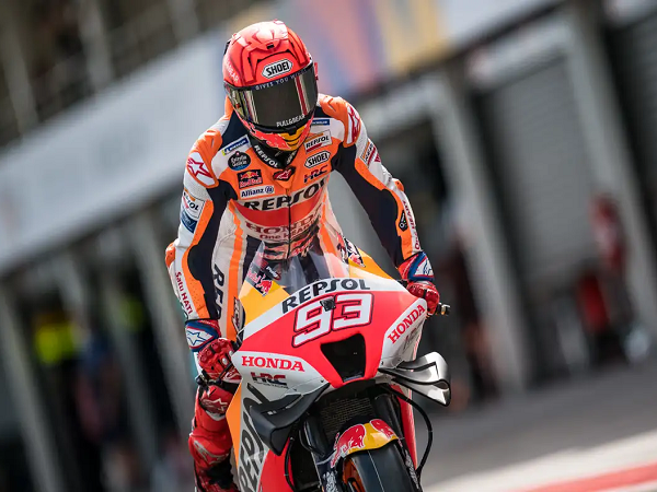 Loris Capirossi Berharap Honda Bisa Beri Motor Bagus Kepada Marquez