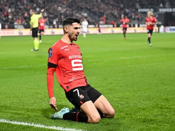 Arsenal dan Liverpool Bertarung Perebutkan Penyerang Rennes, Martin Terrier