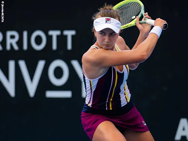 Barbora Krejcikova awali musim 2023 dengan kemenangan pertama di Adelaide