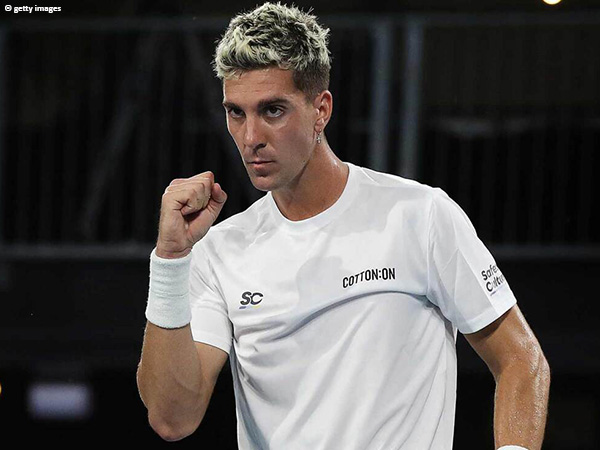 Thanasi Kokkinakis Permalukan Petenis Unggulan Pertama Di Adelaide