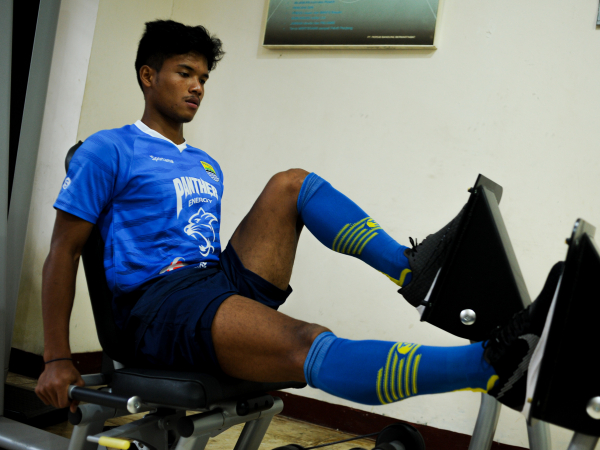 Bayu Fiqri Dipinjamkan Persib ke PSIS Hingga Akhir Musim