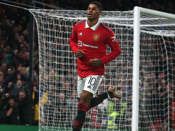 Marcus Rashford Puji Dukungan Fans MU di Derby Manchester