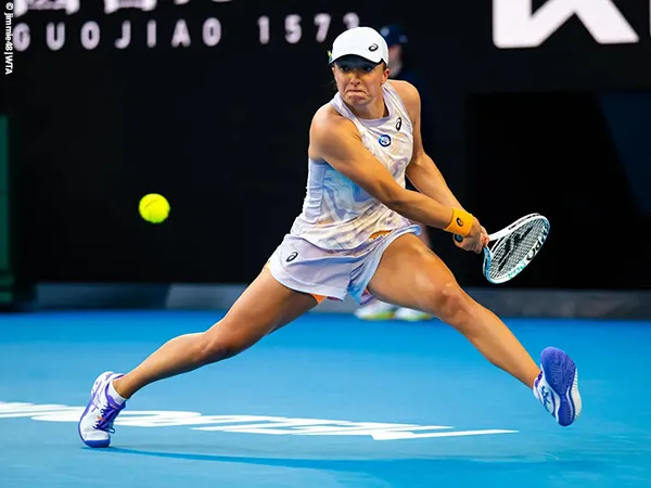 Hasil Australian Open: Iga Swiatek bertahan dari gempuran Jule Niemeier