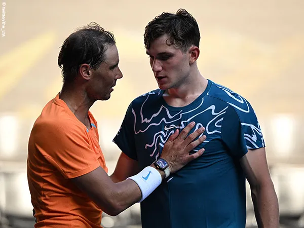 Hasil Australian Open: Rafael Nadal jatuh bangun awali usaha pertahankan gelar