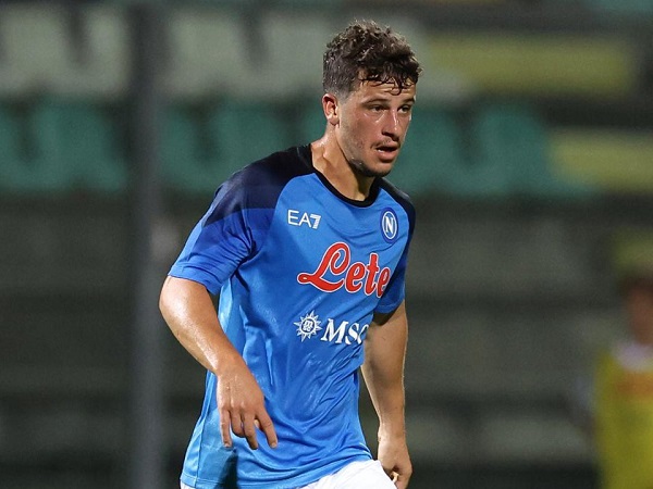 Jarang Main, Masa Depan Diego Demme di Napoli Diungkap sang Agen