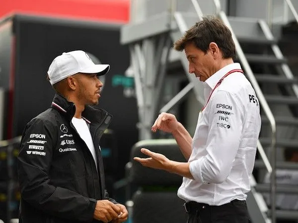 Mercedes, Lewis Hamilton, Toto Wolff
