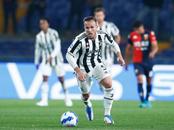 Arthur Bisa Hadapi Larangan Bermain karena Masalah Gaji Palsu di Juventus