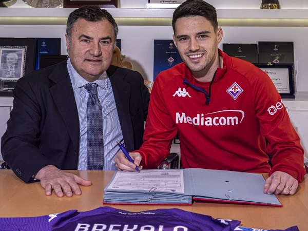 Resmi: Fiorentina Boyong Josip Brekalo dari VfL Wolfsburg