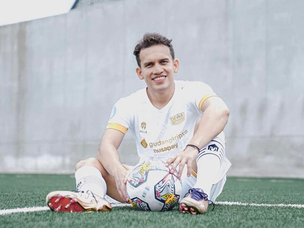 Egy Maulana Vikri Resmi Diperkenalkan Sebagai Pemain Anyar Dewa United FC