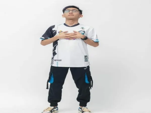 Komentar Branz Perdana Membela EVOS Legends di MPL Gantikan Clover