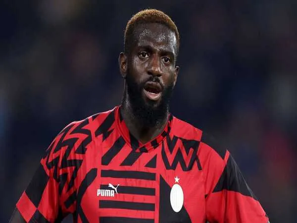 Agen mengungkapkan penyebab kegagalan Tiemoue Bakayoko hengkang dari AC Milan di bursa transfer Januari lalu / via Getty Images