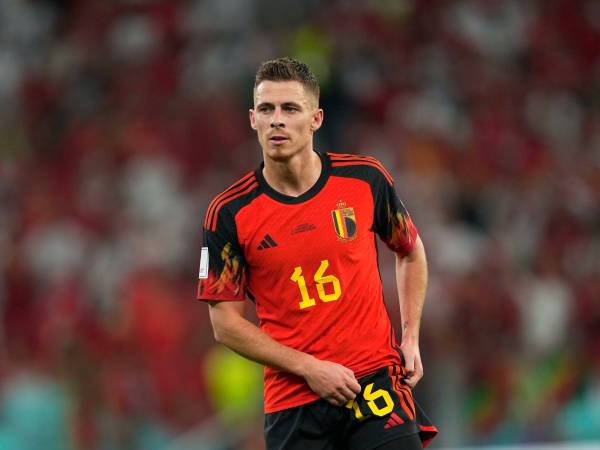 PSV Eindhoven Resmi Datangkan Pemain sayap Belgia, Thorgan Hazard