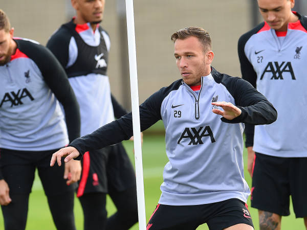 Liverpool Coret Arthur Melo dari Skuat Liga Champions
