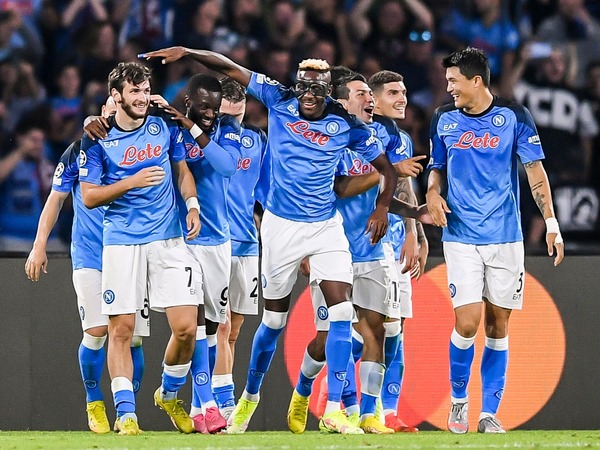 Musim Ini, Napoli Main Jauh Lebih Bagus Ketimbang Real Madrid
