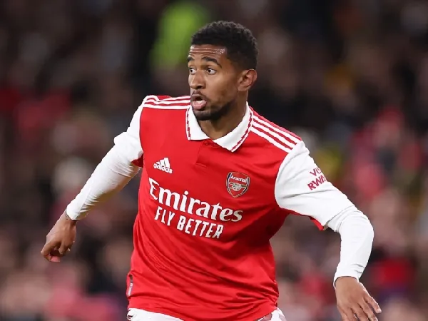 Pemain sayap Arsenal, Reiss Nelson
