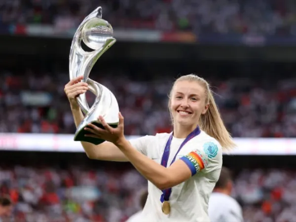 Kapten Inggris Ingin Mengenakan Ban Kapten 'One Love' di Piala Dunia Wanita