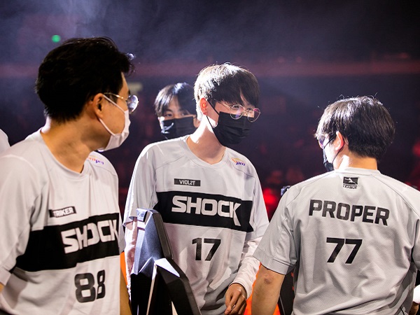 Setelah Empat Tahun Bersama Shock, Viol2t Resmi Gabung Houston Outlaws
