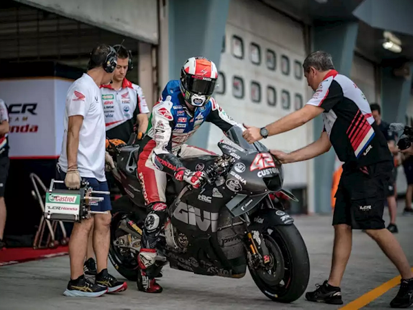 Alex Rins Sumringah Honda Bisa Diperkuat Ken Kawauchi