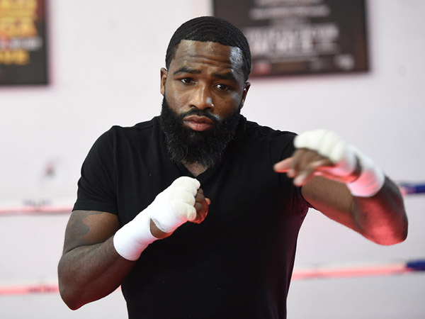 Adrien Broner Berpisah dari BLK Prime, Deklarasikan "Free Agent"