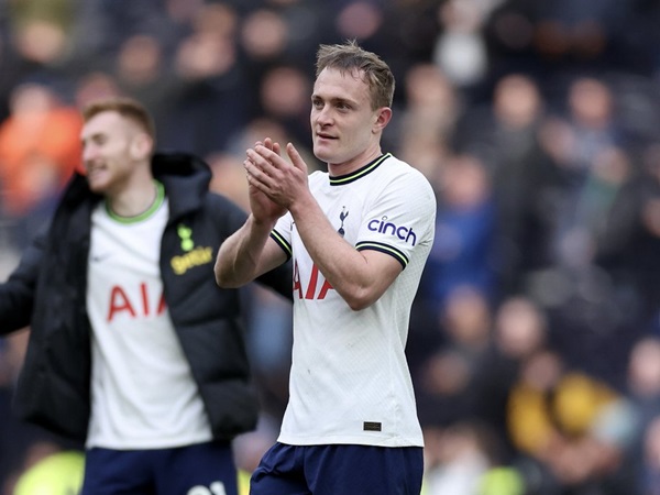 Cetak Gol vs Chelsea, Stellini Beri Pujian Istimewa Untuk Oliver Skipp