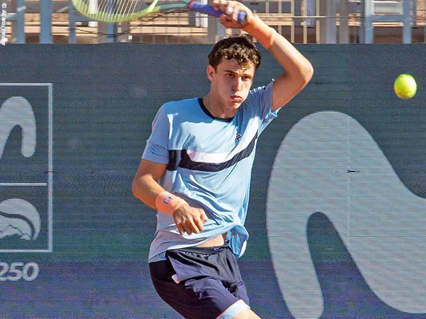 Juan Manuel Cerundolo Tampil Maksimal Demi Lalui Rintangan Pertama Di Santiago