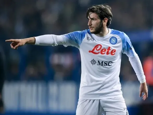 Legenda Ajak Kvaratskhelia Gabung dengan Real Madrid