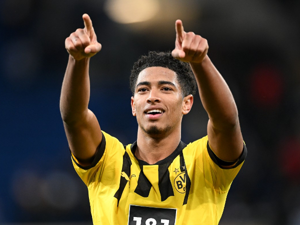 Stefan Effenberg Sarankan Jude Bellingham Tetap Bertahan di Dortmund