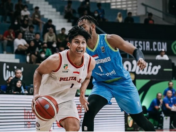 Bumi Borneo Gagal Hentikan Kemenangan Beruntun Pelita Jaya