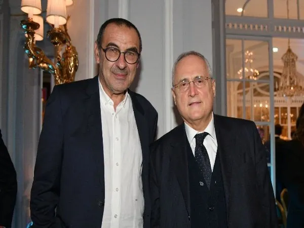 Presiden Lazio yaitu Claudio Lotito (kanan), memberikan klarifikasi terkait berita cekcok adu mulutnya dengan Jose Mourinho selepas laga AS Roma vs Lazio (20/3) / via Istimewa