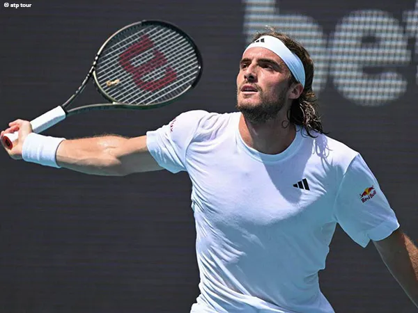 Stefanos Tsitsipas Susah Payah Petik Kemenangan Pertama Di Miami