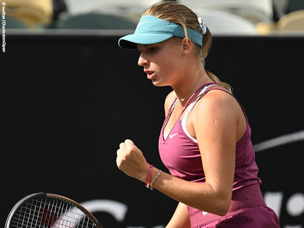 Linda Fruhvirtova Kejutkan Jil Teichmann Di Charleston