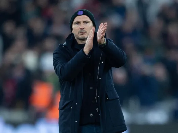 Frank Lampard akan ditunjuk sebagai manajer sementara Chelsea