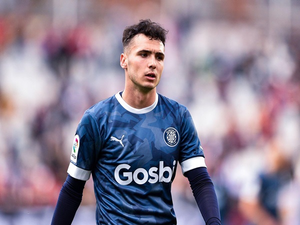 Atletico Madrid Capai Kesepakatan Pra Kontrak Dengan Defender Muda Girona