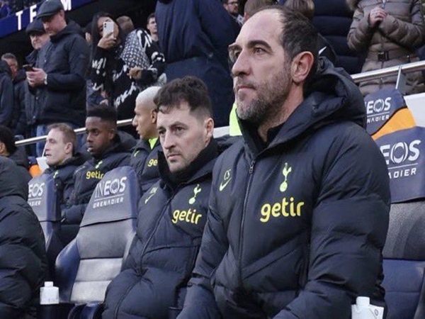 Jelang Tottenham vs Brighton, Stellini Beri Pujian Pada De Zerbi