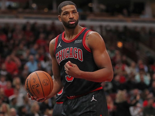 Jelang Play-in Tournament, Los Angeles Lakers Rekrut 2 Nama Baru