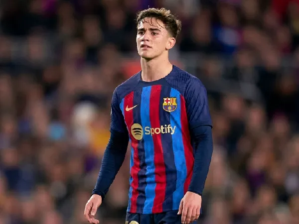 Chelsea menginginkan gelandang Barcelona, Gavi