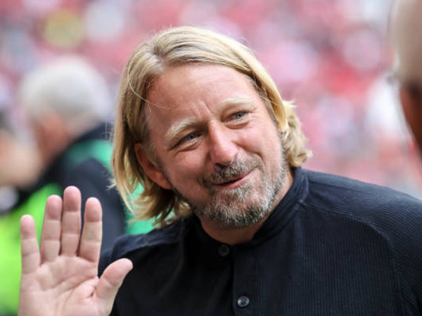 Sven Mislintat Merapat ke Ajax, Liverpool Gigit Jari