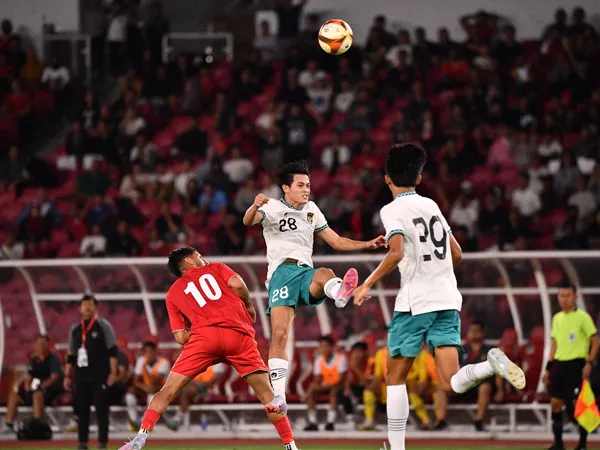 Bek timnas Indonesia U-22, Alfeandra Dewangga di pertandingan kedua kontra Lebanon